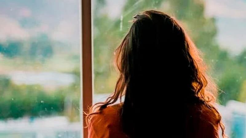 17 yaşlı qız şəxsiyyət vəsiqəsində "oğlan" kimi qeyd olunub? - TƏFƏRRÜAT