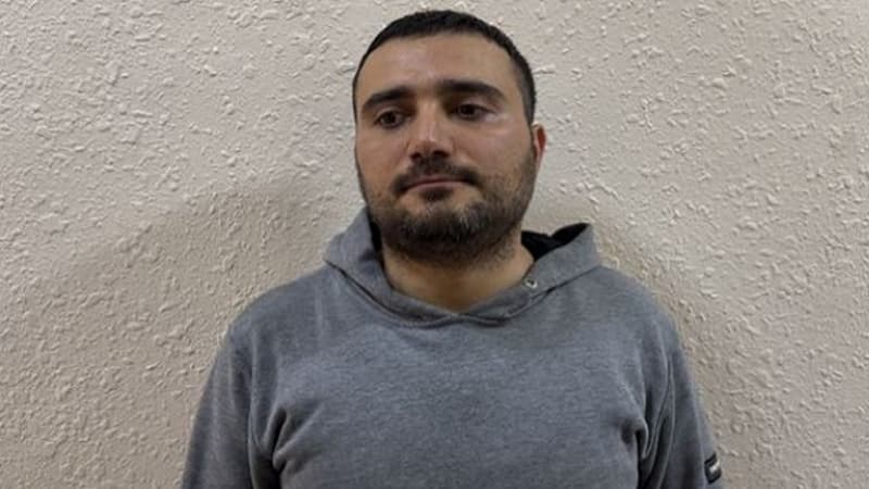 Cinayətkarlığı təbliğ edən şəxsdən avtomat götürüldü