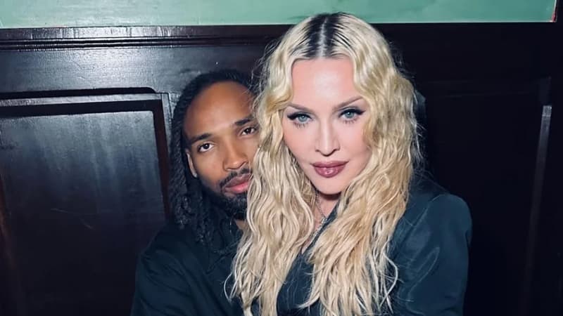 Madonna özündən 38 yaş kiçik sevgilisi ilə nişanlanıb (FOTO)