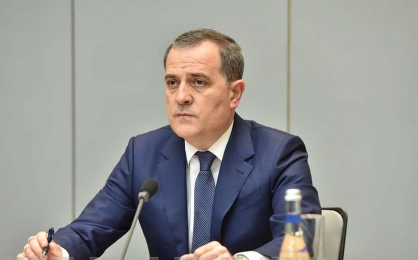 “Saxlanılan gəmilərimizlə bağlı danışıqlar aparılır” - Ceyhun Bayramov
