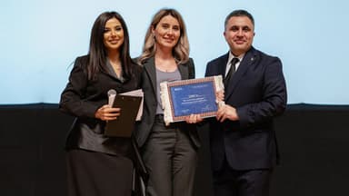 Veysəloğlu Şirkətlər Qrupu və “OBA” marketlər şəbəkəsi ilin yaxşıları seçilib