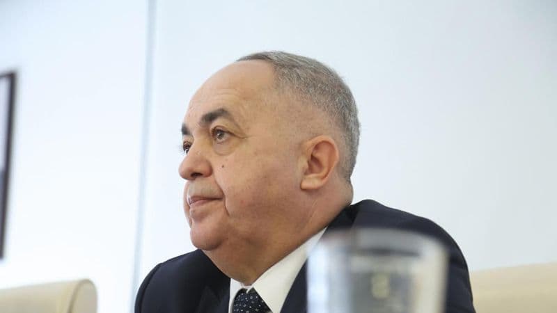 "Çantamda tapılan 30 min manat oğlumun idi, ev alacaqdıq" - Sabiq baş direktor