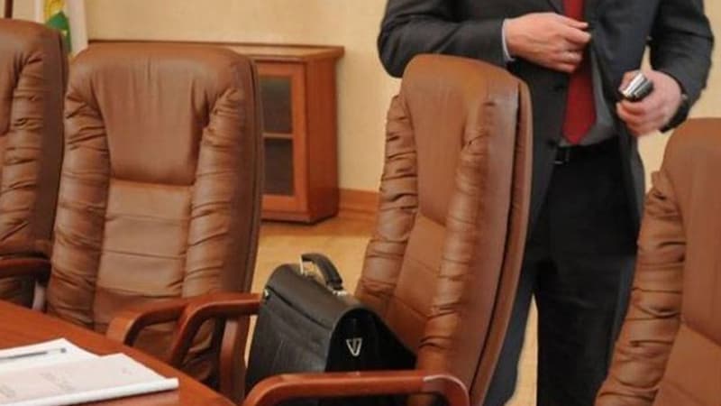 Onların vəzifədə olmasının yaş həddi artırılır
