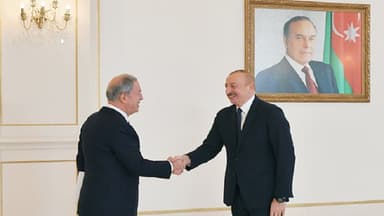 İlham Əliyev Hulusi Akarı qəbul etdi (FOTO)