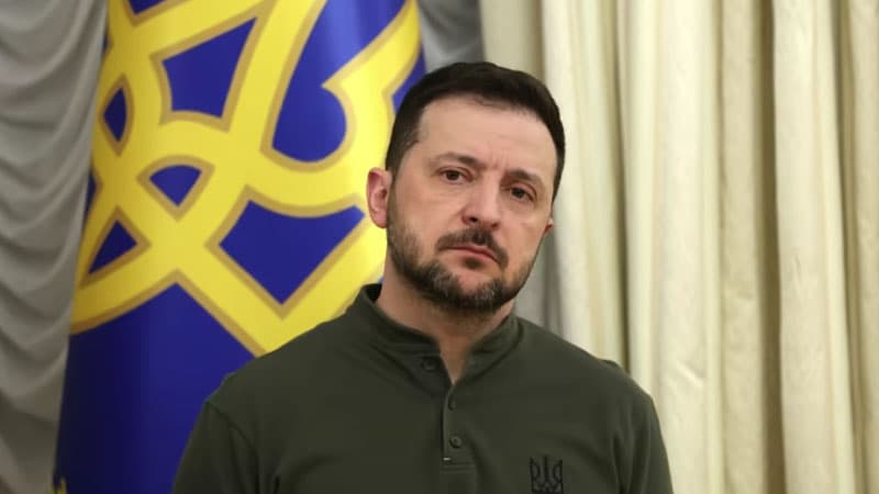 Zelenski Trampın sözlərini yalanladı: ABŞ-dan 500 milyard dollar yardım alınmayıb