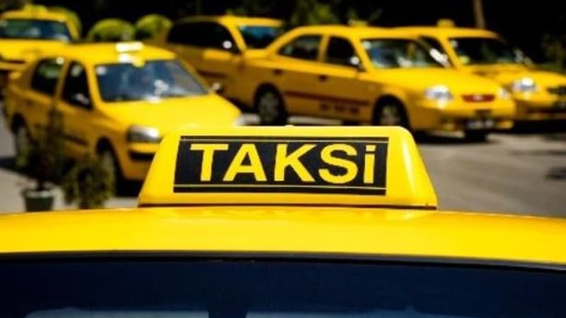 Taksi sürücüsü başqasının kartından 1430 manatı necə çıxarıb? - İki gün sonra ələ keçdi