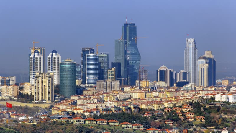 Türkiyə iqtisadiyyatını yaxın illərdə nə gözləyir? - İqtisadçı ekspert