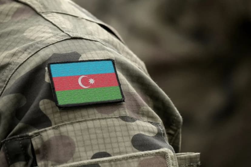 Ehtiyatda olan hərbçilər ancaq bu halda hərbi forma geyinə bilər: Cərimələr artırıldı