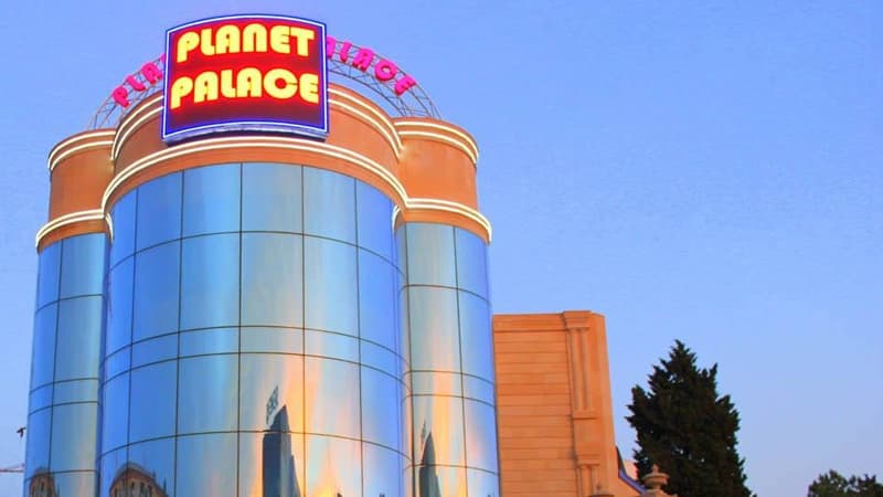 "Planet Palace" şadlıq sarayında ifa olunan musiqilərə qadağa qoyulması istənilir