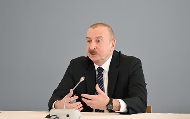 “Dedilər ki, üzr istəməyəcəklər, elə deyil, Hikmət?” - Prezident