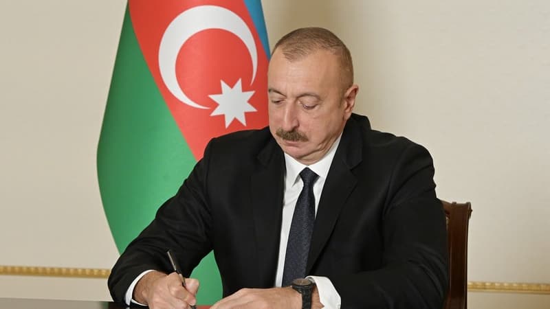 Bu şəxslərə təqaüd veriləcək - Prezident pul ayırdı