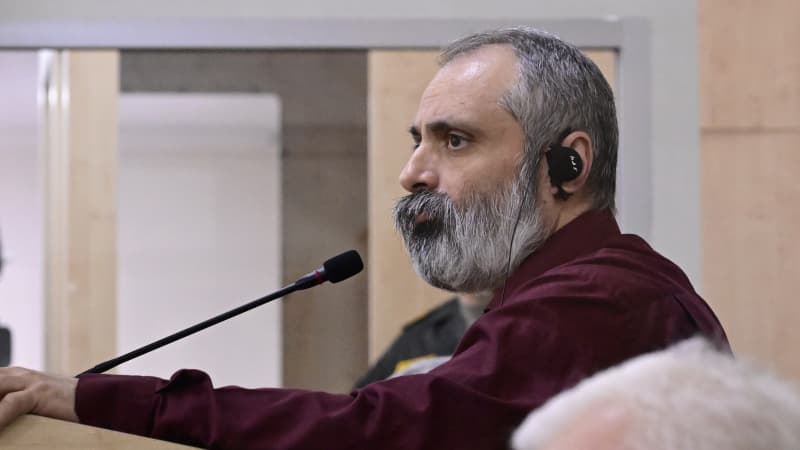"Xarici səfərlərə Ermənistan Respublikasının vətəndaşı kimi gedirdim"