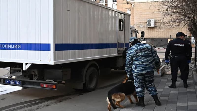 Bişkek Moskvada hamamda OMON-un alçaltdığı qırğızlarla bağlı izahat tələb etdi