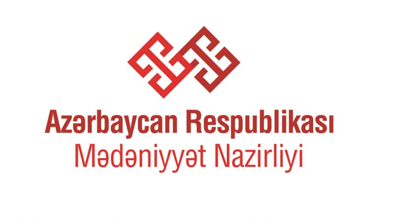 Sertifikasiya imtahanından keçə bilməyən musiqi müəllimləri etiraz edir (FOTO/VİDEO)