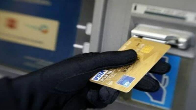 Həftəsonu bank kartlarından 41 min manat oğurlandı
