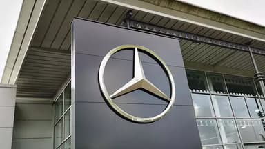 "Mercedes"in mənfəəti kəskin azaldı