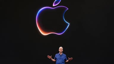 Trampın tarifləri "Apple"a 900 milyon dollara başa gəlib