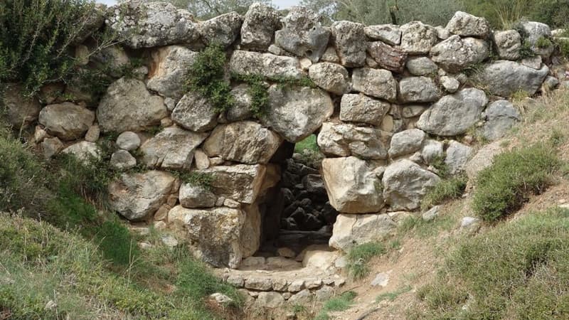 Dünyanın hələ də istifadə olunan ən qədim körpüsü: 3300 il yaşı var