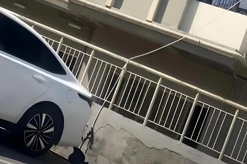 Elektromobilini kustar üsulla şarj edənlərə xəbərdarlıq