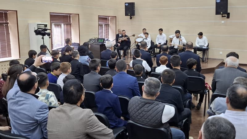 UİF çərçivəsində Ustad dərsi keçirildi (FOTO)