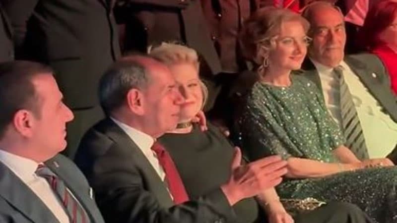 "Qalatasaray"ın gecəsində "Sarı gəlin" səsləndirildi (VİDEO)