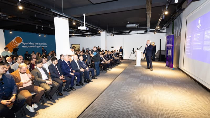 Media subyektlərinin nümayəndələri üçün kibertəhlükəsizlik mövzusunda təlim keçirildi (FOTO)