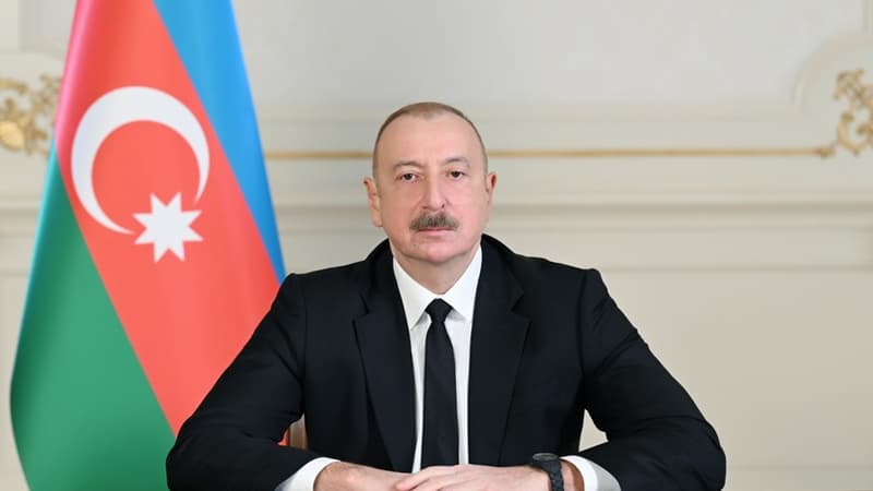 İlham Əliyev Zirvə Toplantısı iştirakçılarına müraciət ünvanladı