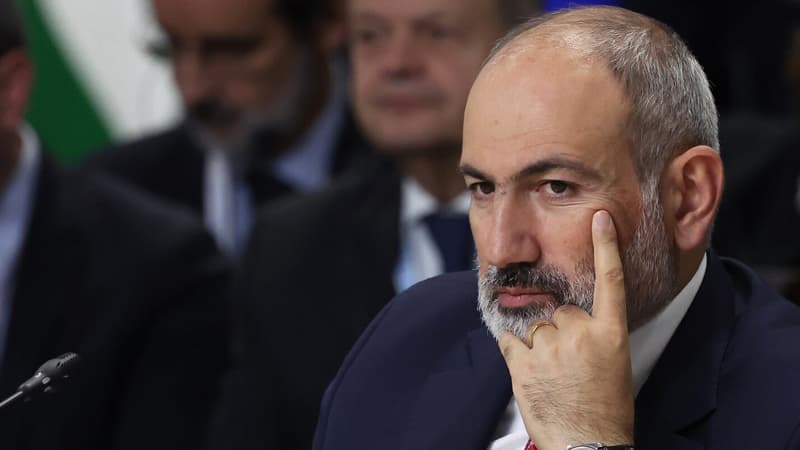 Paşinyan: Karapetyana xalqa dəymiş ziyanı ödəmək üçün bir ay vaxt verilib