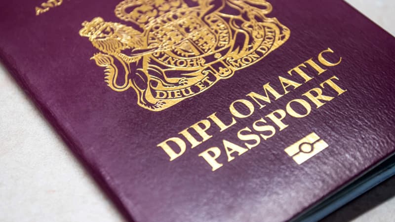 Bu şəxslərə diplomatik pasport veriləcək