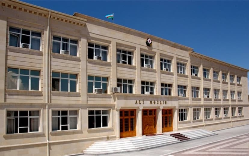 Naxçıvan Ali Məclisinin növbədənkənar sessiyası çağırıldı