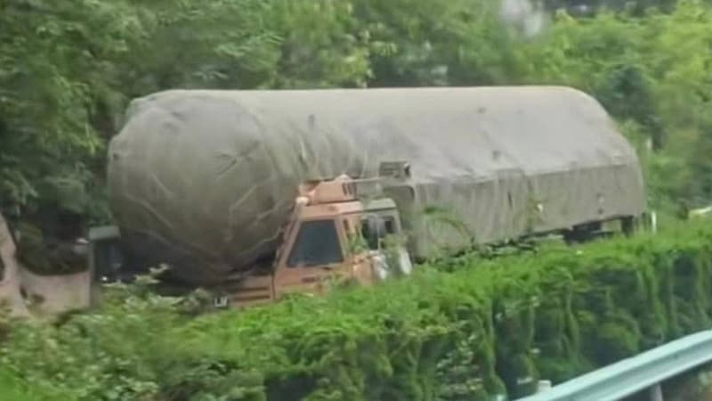 Çin nüvə arsenalını kamuflyajla gizlədir: nadir DF-41 görüntüləri yayıldı (FOTO)