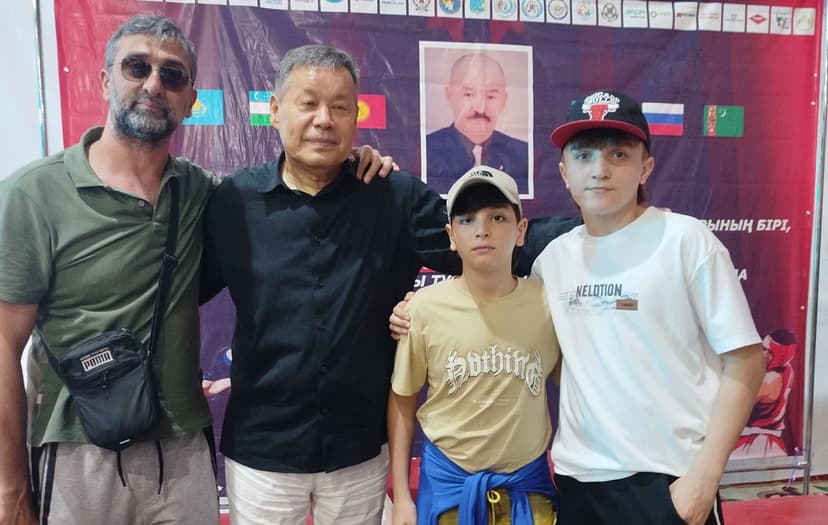 Boksçularımız Qazaxstandan 3 medalla döndü (FOTO)