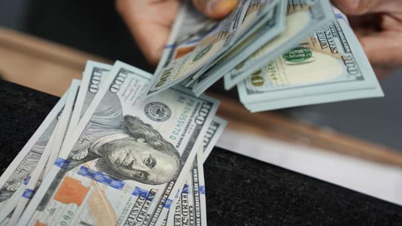 ABŞ dollarının maliyyə sistemində mövqeyi zəifləyir