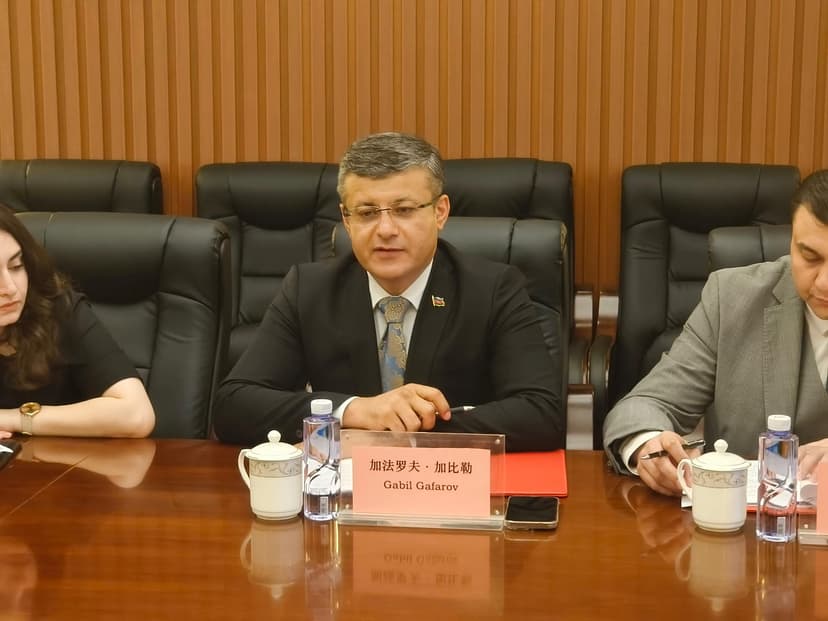 Odlar Yurdu Universitetinin nümayəndə heyəti Çin Xalq Respublikasında rəsmi səfərdə olmuşlar (FOTO)