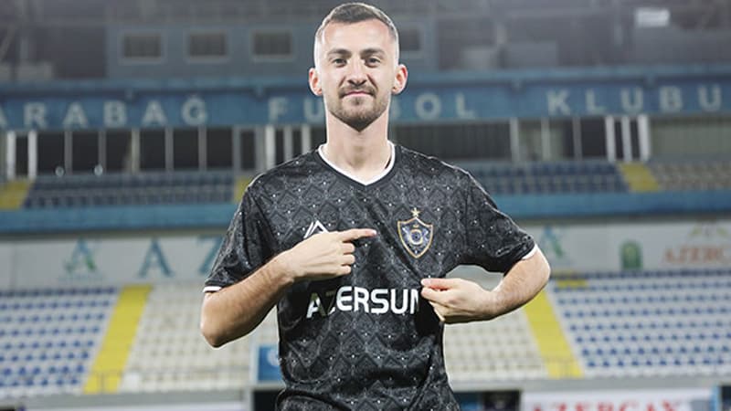"Qarabağ" daha bir legionerlə vidalaşdı