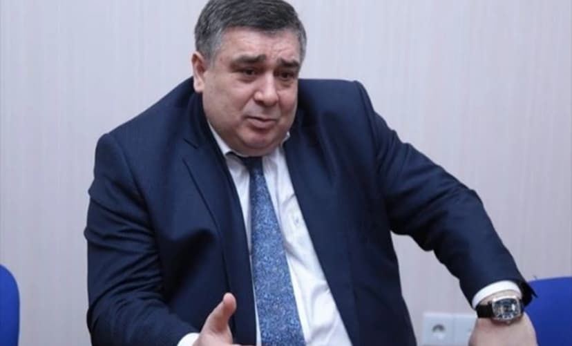 Yekaterinburqdakı Azərbaycan diasporunun lideri və oğlu belə saxlanıldı (VİDEO)