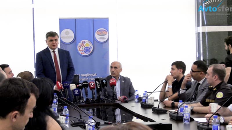 "Yol-nəqliyyat hadisələrinin təsnifatı: səbəb və nəticələrin təhlili" adlı ictimai müzakirə keçirildi (FOTO/VİDEO)