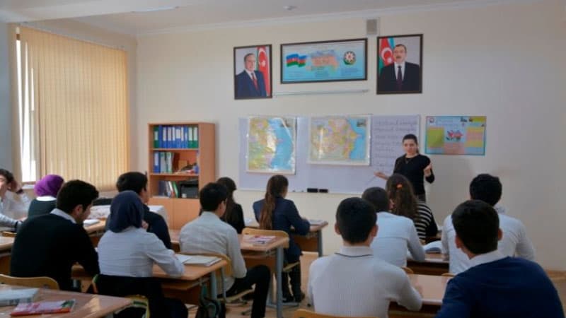 Bu siniflərdə "Azərbaycan tarixi" fənni dövlət dilində tədris olunacaq