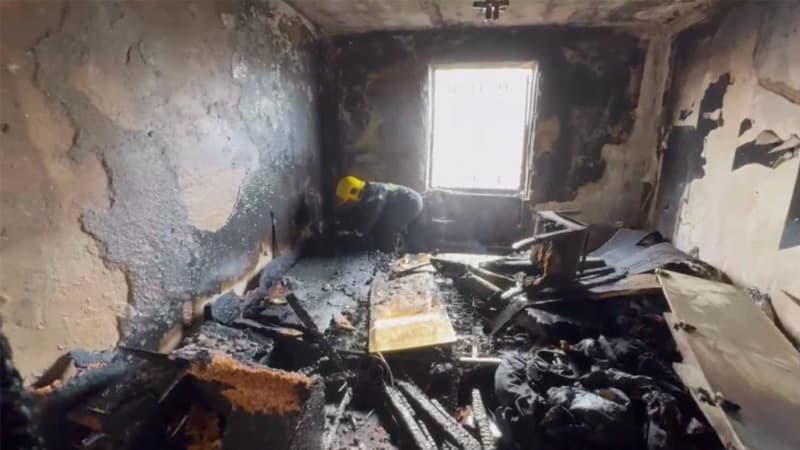 Lökbatanda yaşayış binasında partlayış olub (FOTO)