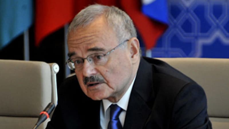 "90 yaşım var, güclə beş addım atıram..." - Artur Rasi-zadə