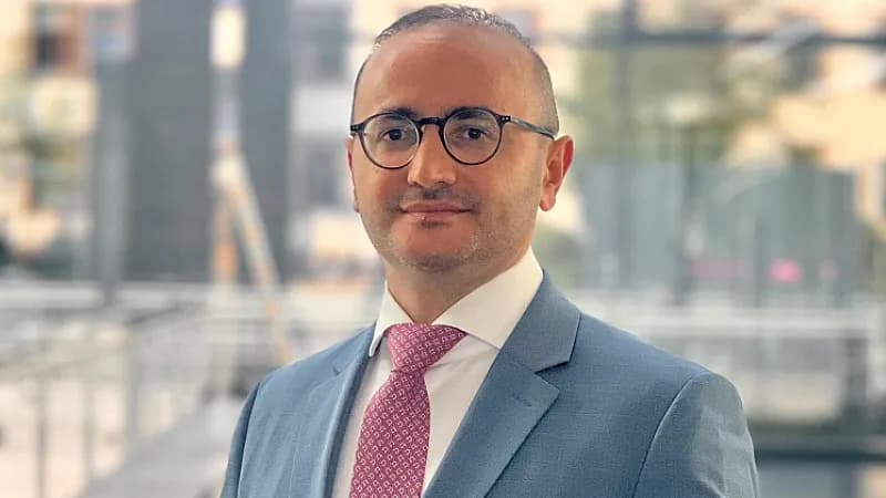 Daha bir azərbaycanlı Almaniyada baş həkim təyin olundu