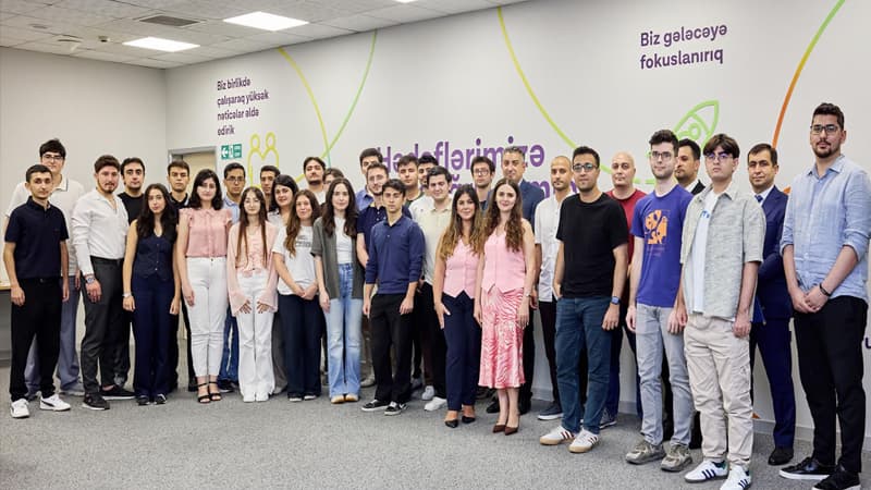 Azercell-in "DataMinds Bootcamp" proqramı uğurla yekunlaşdı