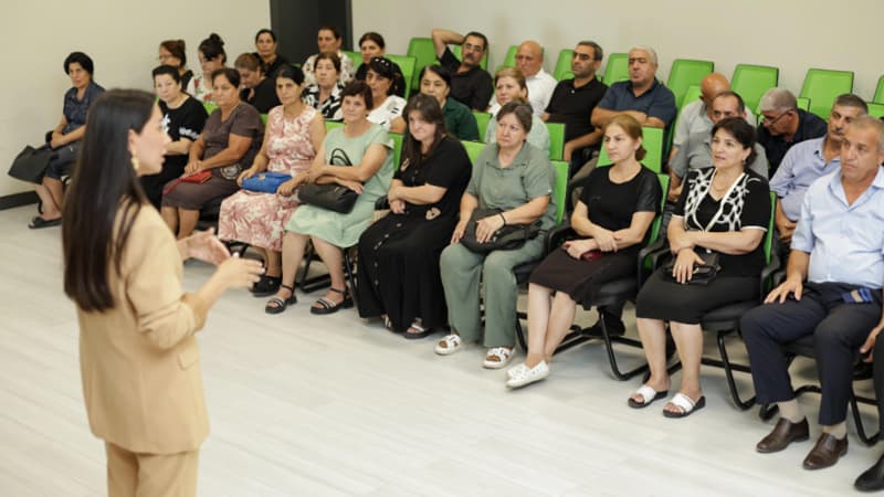 Azercell Bərdədə yaşlılar üçün kibertəhlükəsizlik təlimi keçdi