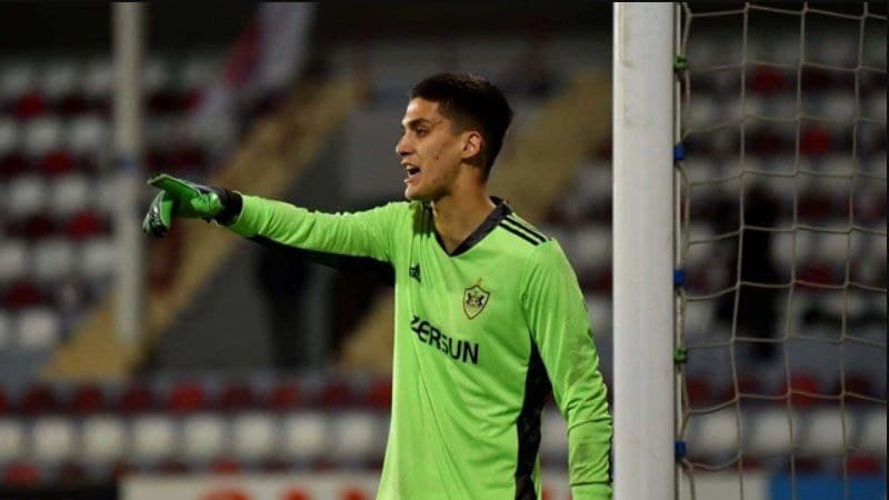 "Qarabağ" qapıçısını icarəyə verdi