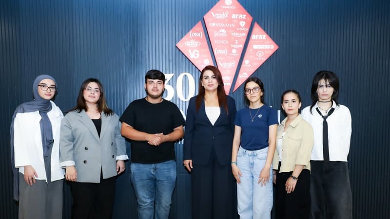 "OBA" marketlərdən aztəminatlı əməkdaş övladlarının təhsilinə dəstək (FOTO/VİDEO)