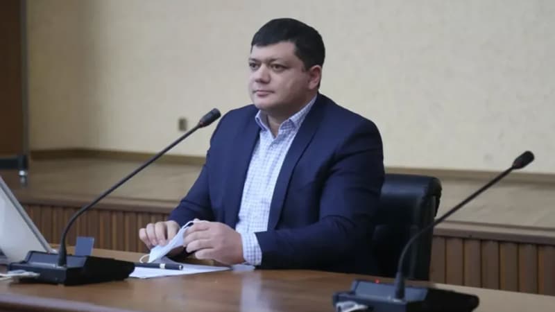 Azərbaycanlı Rusiyada deputatı seçildi