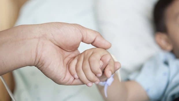 Canlı yayımda anası tərəfindən zorakılığa məruz qalan azyaşlı uşaq müəssisəsinə yerləşdirildi
