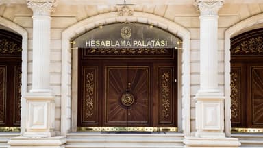 Artıq maaşlar, nasaz avadanlıqlar - Dövlət qurumunda nöqsanlar aşkarlandı