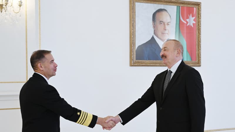 İlham Əliyev ABŞ Mərkəzi Komandanlığının komandanını qəbul etdi (FOTO)