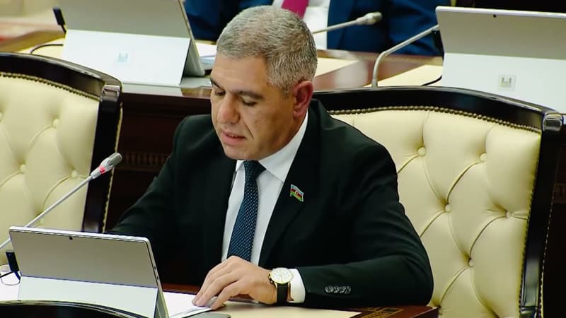Vüqar Bayramov: "Gizli iqtisadiyyatın aradan qaldırılmasını müşahidə edəcəyik"